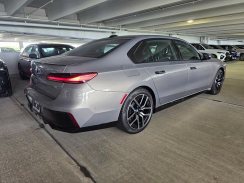New 2026 BMW 740i xDrive AWD/4WD image 4