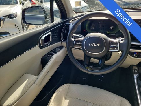 Used 2024 Kia Sorento S w/ Panoramic Sunroof Package FWD image 20