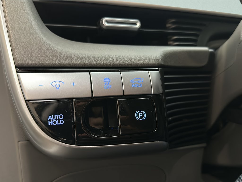 Certified 2024 Hyundai Ioniq 5 SEL AWD/4WD image 31