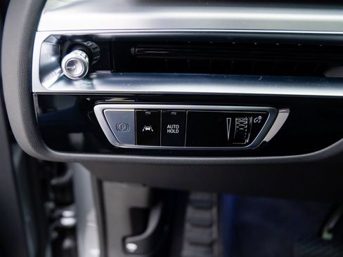 New 2026 Cadillac Lyriq Luxury image 31