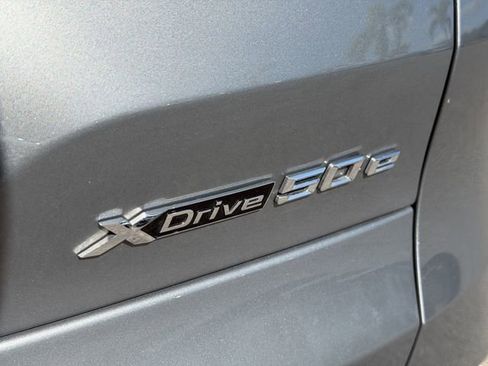 Certified 2025 BMW X5 xDrive50e image 8
