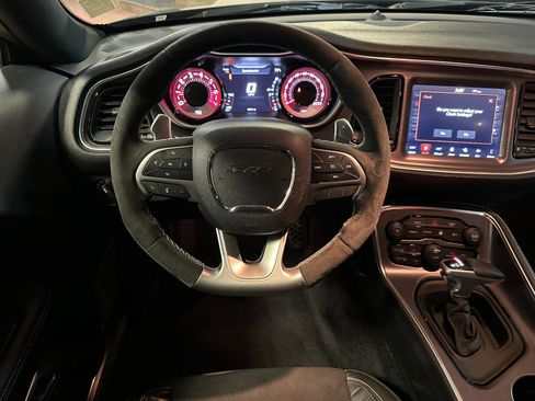 Used 2018 Dodge Challenger SRT Demon RWD image 13