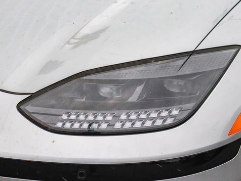 Used 2024 Hyundai Ioniq 6 SEL RWD image 2