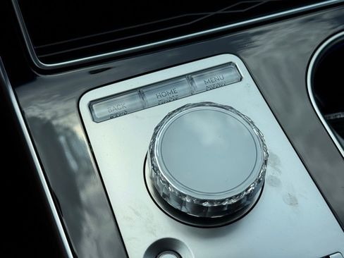 Used 2025 Genesis GV80 2.5T Standard image 33