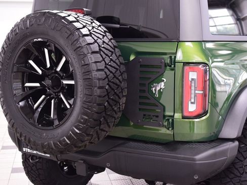 Used 2025 Ford Bronco Badlands AWD/4WD image 18