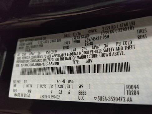 Used 2017 Ford Escape Titanium FWD image 33