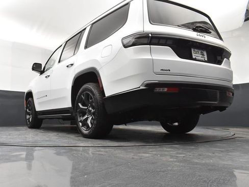 New 2026 Jeep Grand Wagoneer Limited w/ 8-Passenger Seating Package image 22