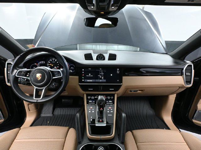 Used 2022 Porsche Cayenne E-Hybrid Coupe AWD/4WD image 21