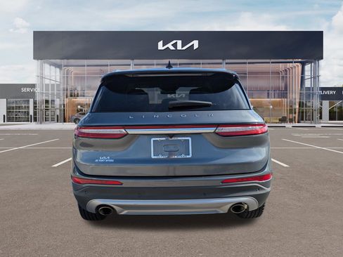 Used 2021 Lincoln Corsair AWD w/ Premium Package image 5