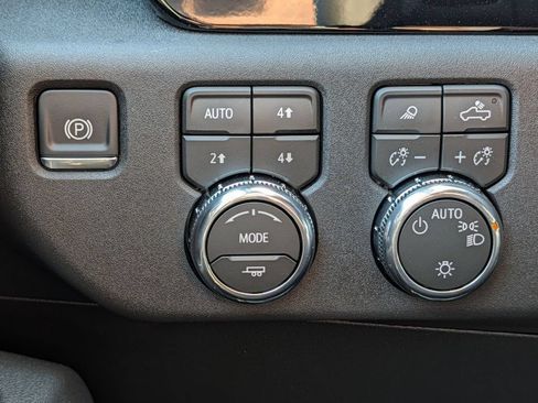 New 2026 GMC Sierra 1500 SLE AWD/4WD image 53