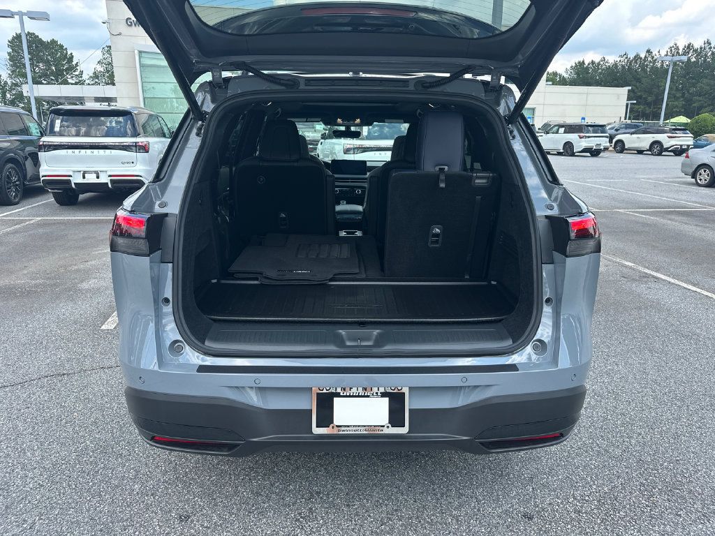 Certified 2026 INFINITI QX60 Sport w/ Dark Cargo Package AWD/4WD image 15