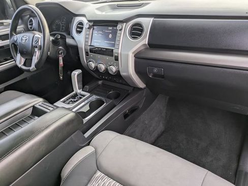 Used 2021 Toyota Tundra SR5 image 31