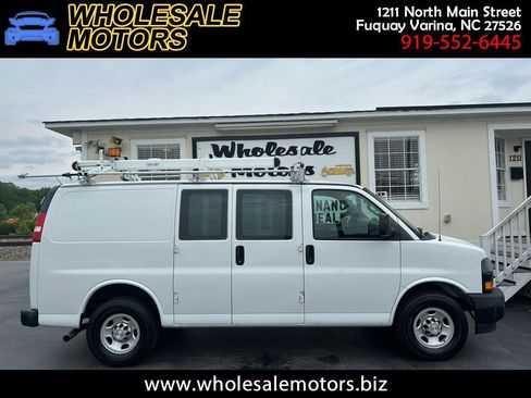 Used 2019 Chevrolet Express 2500 w/ Driver Convenience Package RWD image 1