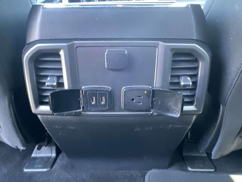 Used 2018 Ford F150 XLT w/ Equipment Group 302A Luxury AWD/4WD image 10
