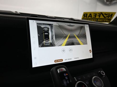 Used 2024 Land Rover Defender 110 Carpathian Edition image 28