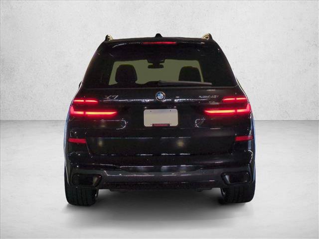 Used 2026 BMW X7 xDrive40i w/ M Sport Package AWD/4WD image 7