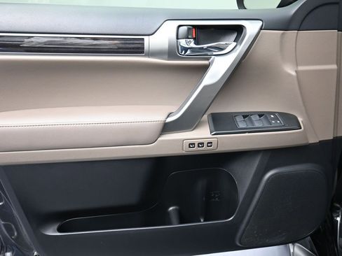 Used 2022 Lexus GX 460 Premium AWD/4WD image 9