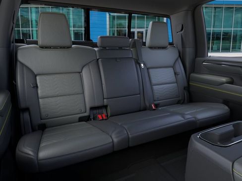 New 2026 Chevrolet Silverado 2500 ZR2 w/ LPO, Dark Essentials Package AWD/4WD image 17