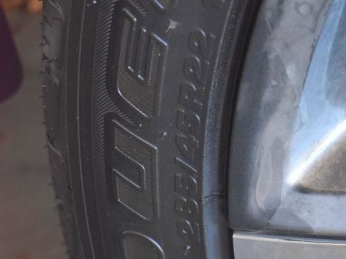 Used 2017 Cadillac Escalade Luxury image 63