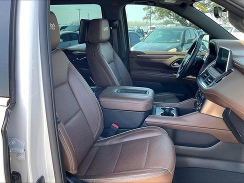 Used 2023 Chevrolet Tahoe High Country RWD image 30