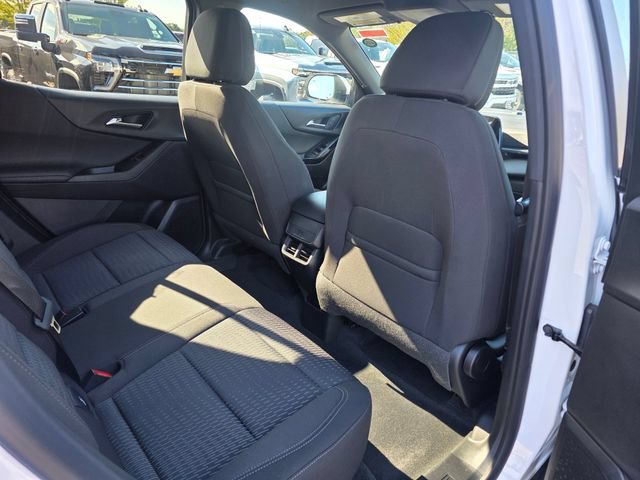 Used 2026 Chevrolet Equinox LT w/ LPO, Floor Liner Package AWD/4WD image 13