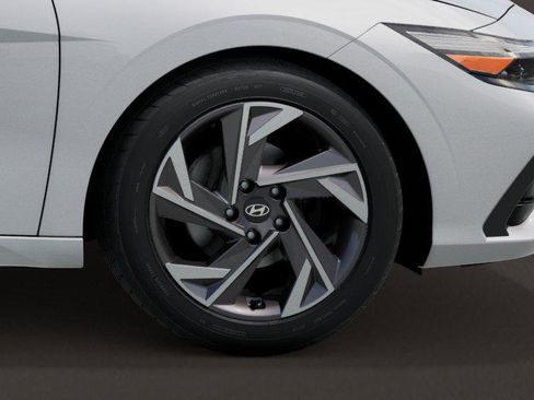 New 2026 Hyundai Elantra SEL Sport Premium image 8