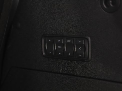 Used 2017 GMC Acadia Limited SLT image 20