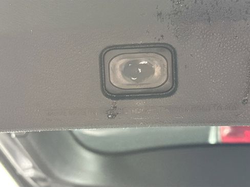 Used 2016 Ford Explorer XLT w/ Equipment Group 202A image 29