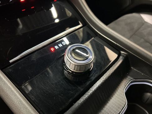 Used 2025 Jeep Grand Cherokee Altitude image 23