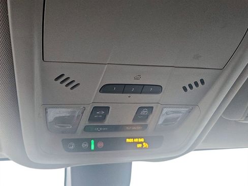 Used 2020 GMC Terrain Denali w/ Denali Premium Package image 23