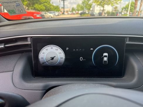 Used 2022 Hyundai Santa Cruz Limited AWD/4WD image 4