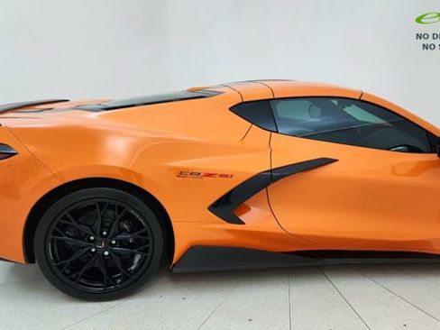 Used 2023 Chevrolet Corvette Stingray Preferred Cpe w/ Z51 Performance Package RWD image 12