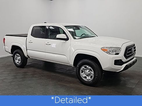 Used 2023 Toyota Tacoma SR image 3