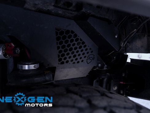 Used 2011 Jeep Wrangler Unlimited Rubicon image 64