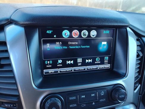 Used 2018 Chevrolet Tahoe LT image 21