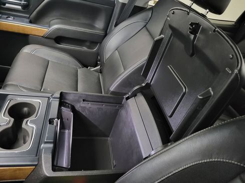 Used 2018 Chevrolet Silverado 1500 LTZ w/ LTZ Plus Package image 30