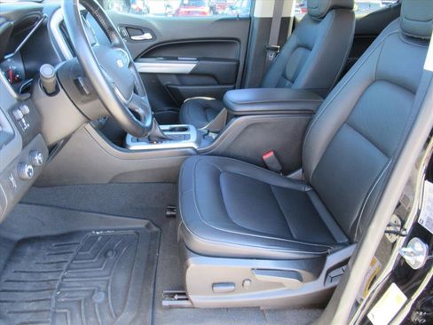 Used 2022 Chevrolet Colorado ZR2 image 16