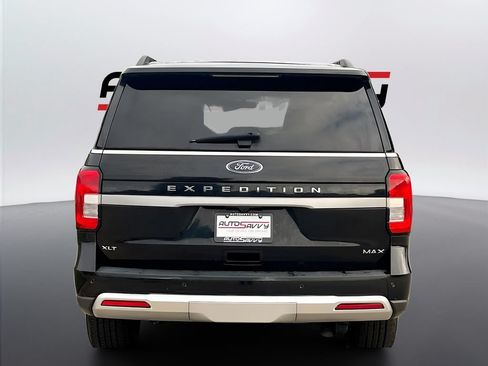 Used 2022 Ford Expedition Max XLT RWD image 6