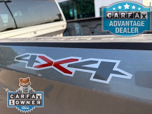 Used 2024 Chevrolet Silverado 1500 LT AWD/4WD image 10