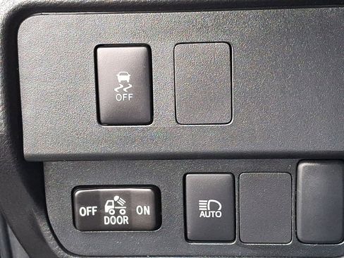 Certified 2023 Toyota Tacoma SR5 image 26