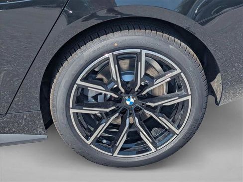 New 2026 BMW i4 eDrive40 RWD image 9