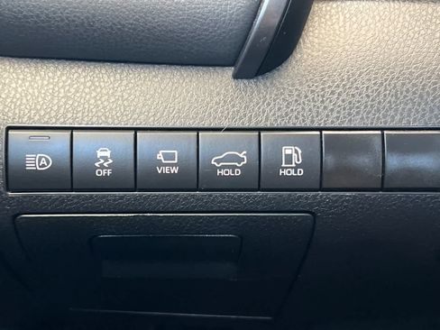 Used 2023 Toyota Camry XLE w/ Navigation Package FWD image 31