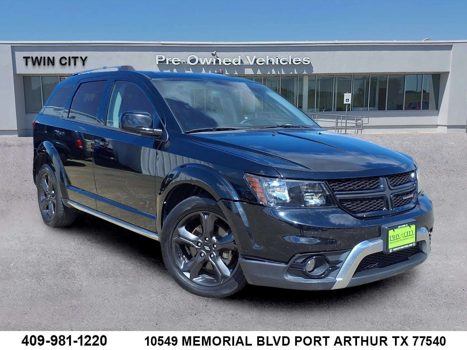 Used 2018 Dodge Journey Crossroad FWD image 1