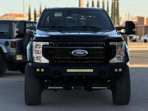 Used 2021 Ford F250 King Ranch image 4