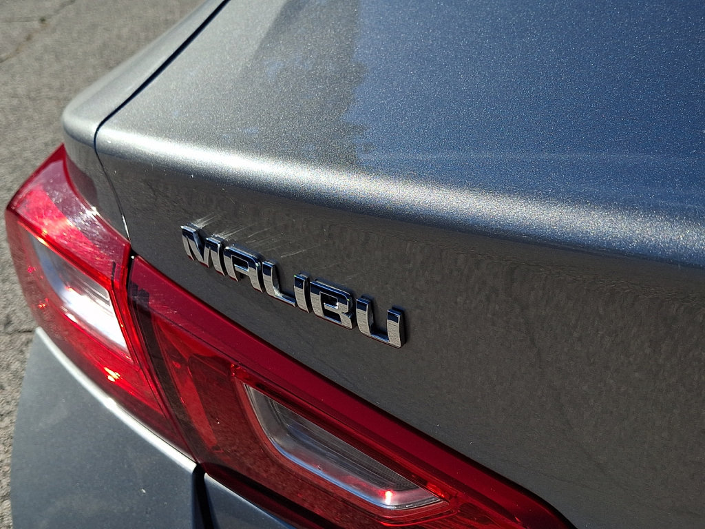 Used 2025 Chevrolet Malibu LT FWD image 17