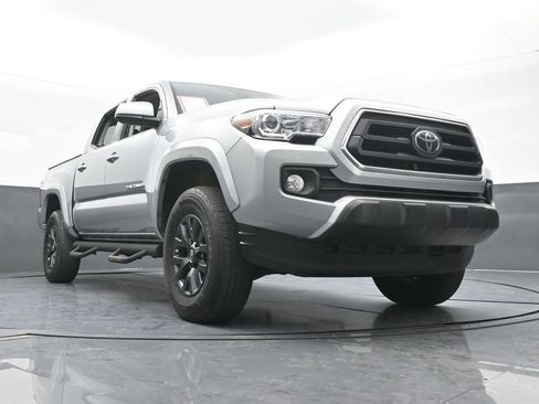 Used 2023 Toyota Tacoma SR5 RWD image 59