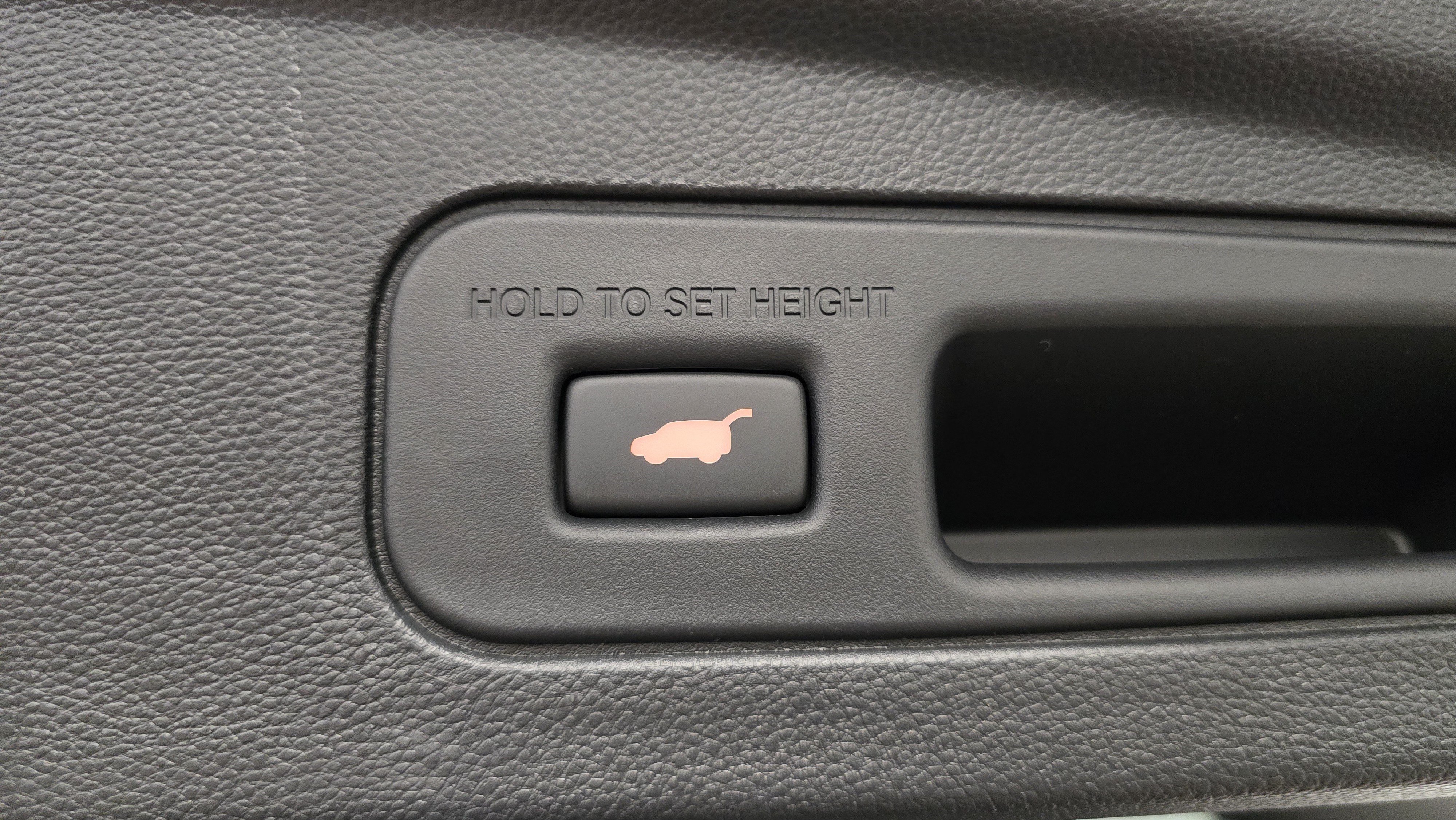 Used 2026 Acura MDX w/ Technology Package FWD image 34