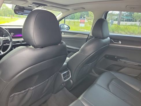 Used 2023 Kia K5 EX FWD image 11