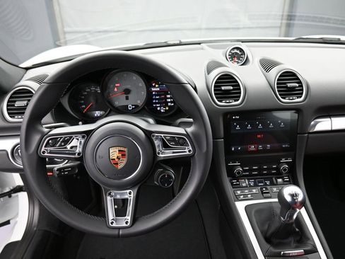 New 2025 Porsche 718 Cayman S image 18