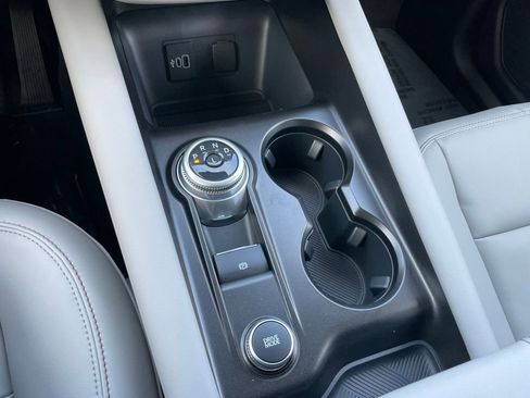 New 2026 Ford Explorer Active w/ Active Comfort Package AWD/4WD image 15